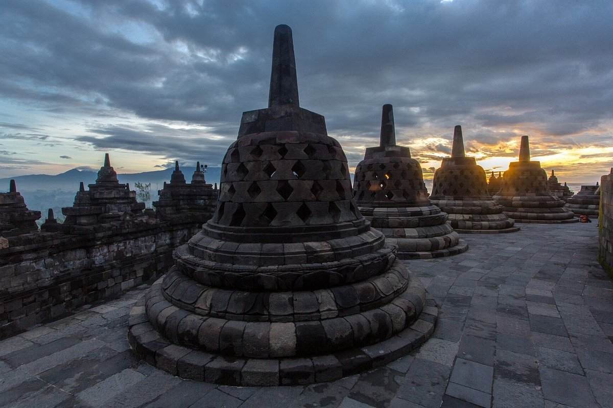 Borobudur Sunrise Tour
